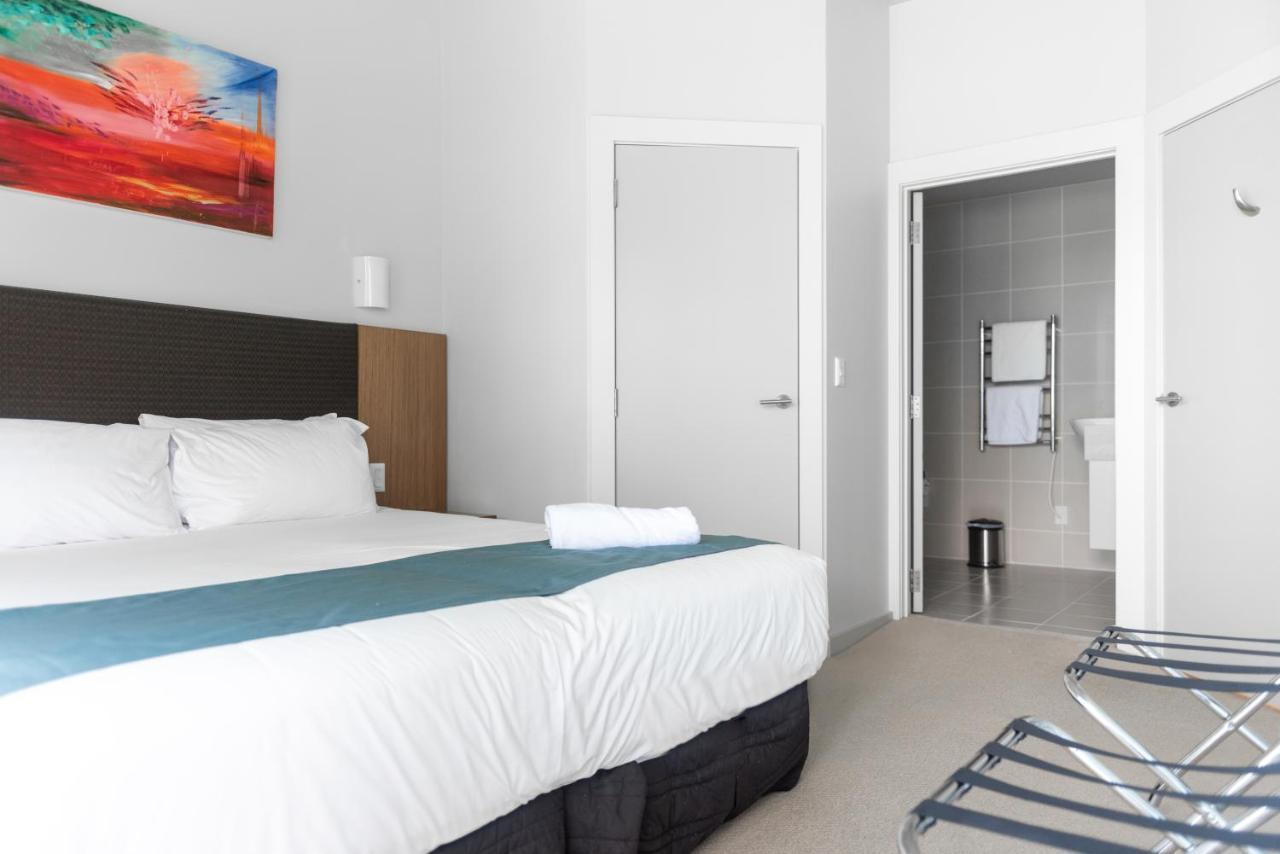 Ocean Breeze Hotel โอ๊คแลนด์ ภายนอก รูปภาพ
