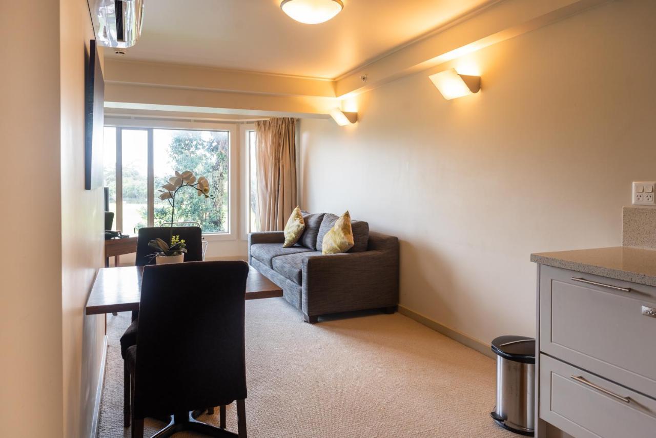Ocean Breeze Hotel โอ๊คแลนด์ ภายนอก รูปภาพ