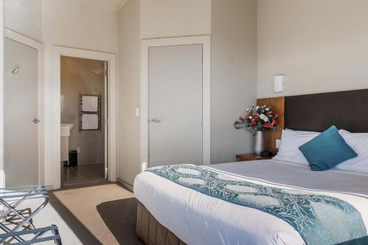 Ocean Breeze Hotel โอ๊คแลนด์ ภายนอก รูปภาพ